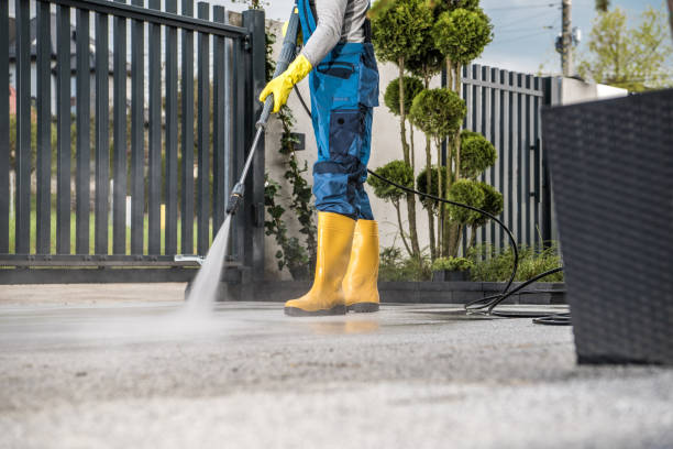 Best Local Pressure Washing Services  in Liberty Triangle, FL